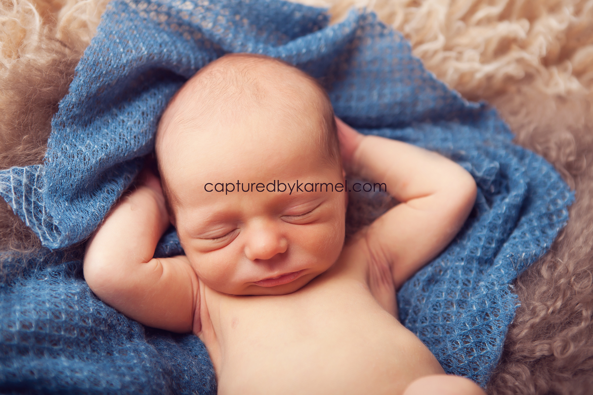 newborn photographer wamberal nsw