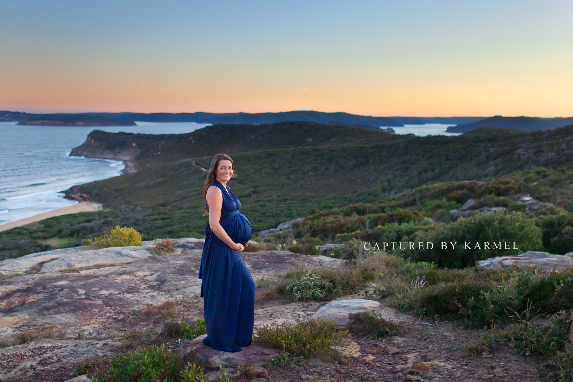 central coast outdoor maternity session with a beautiful sunset