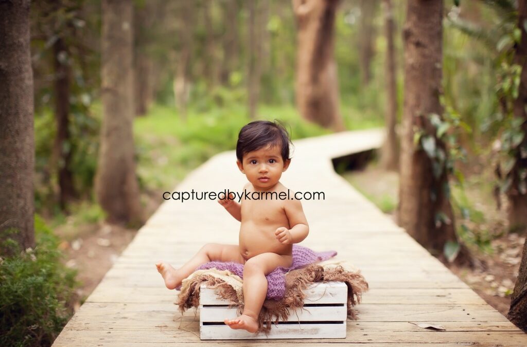 Beautiful 7 month old Leela | baby photography baby photographer